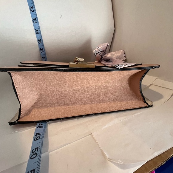 Aldo Tan and Cream Satchel with Gold Chain - Picture 6 of 8